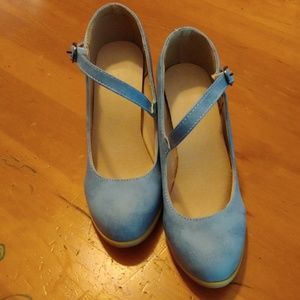 Blue suede heels mary Jane NWOT